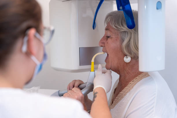 Best Broken or Cracked Tooth Emergency Dentist in St James, NY